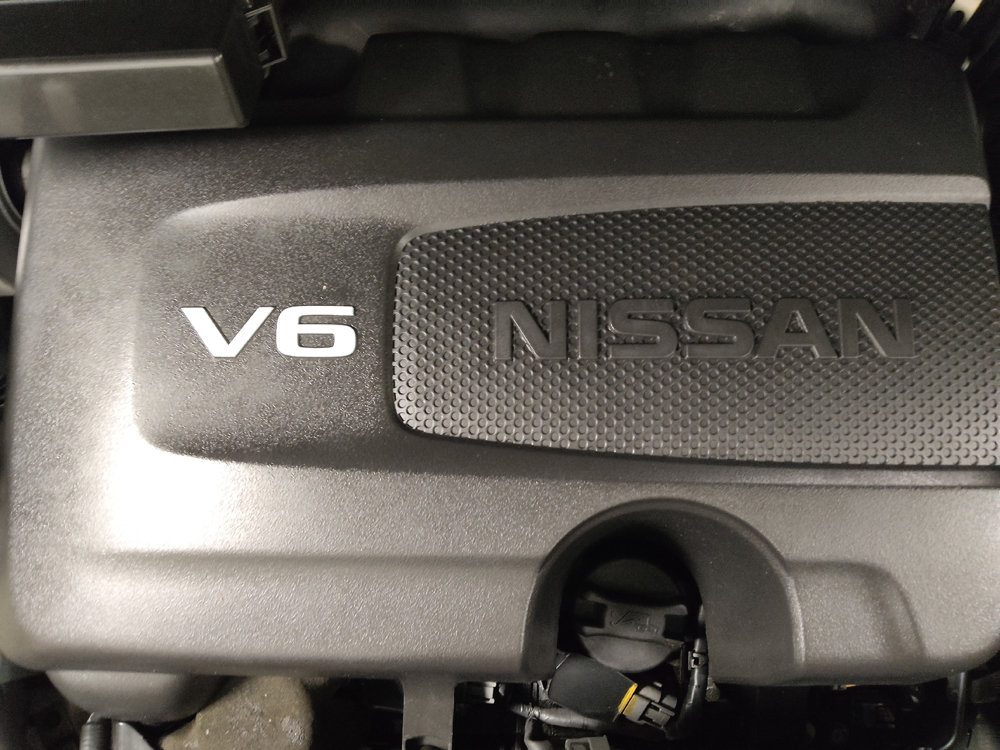 Used 2019 Nissan Pathfinder SV image 30