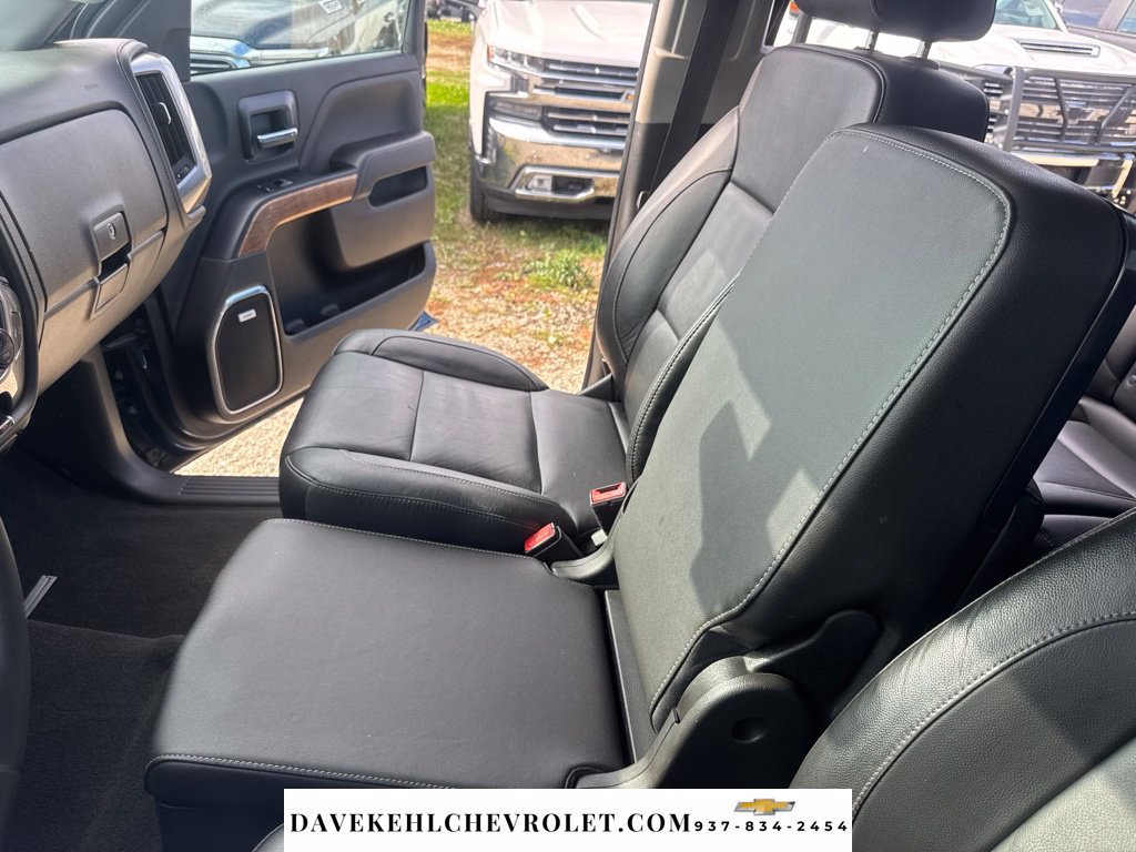 Used 2018 Chevrolet Silverado 1500 LTZ w/ LTZ Plus Package AWD/4WD image 34