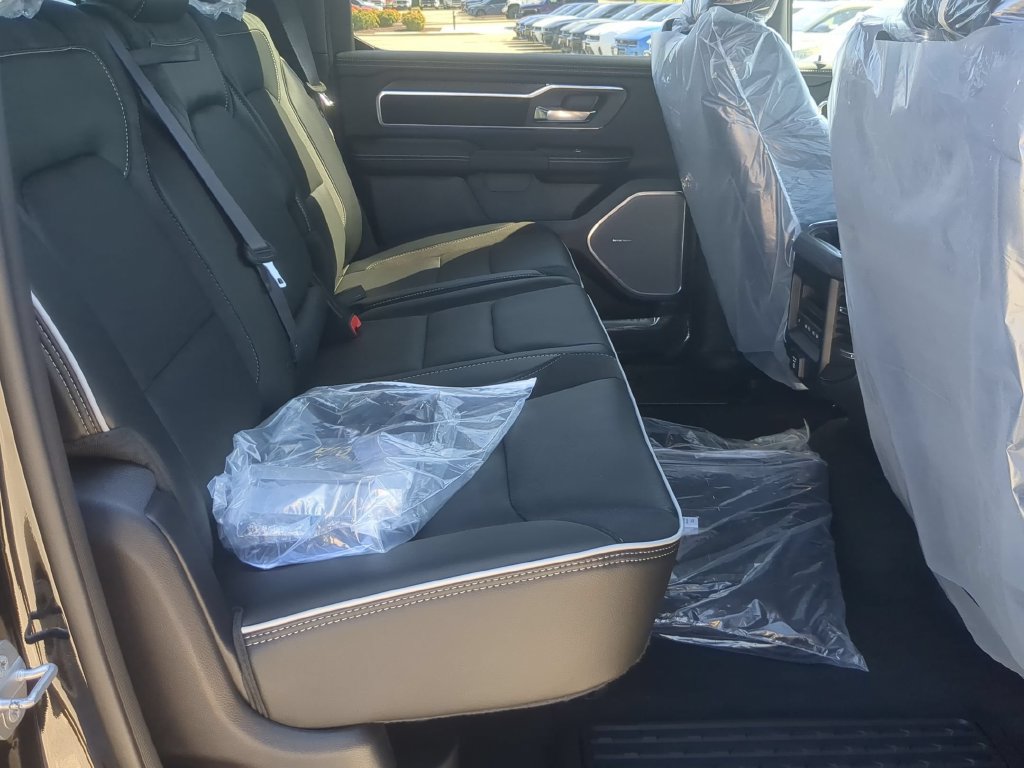 New 2027 RAM 1500 Laramie w/ Night Edition AWD/4WD image 30