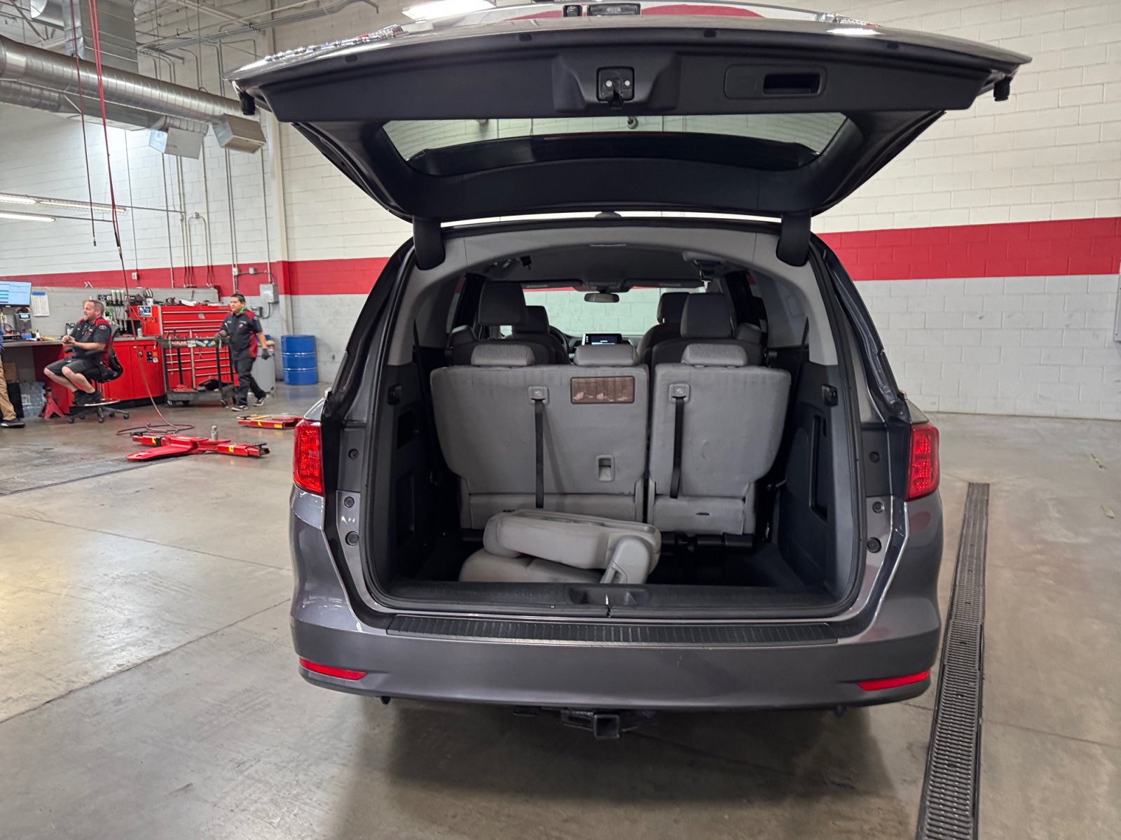 Used 2020 Honda Odyssey EX image 34