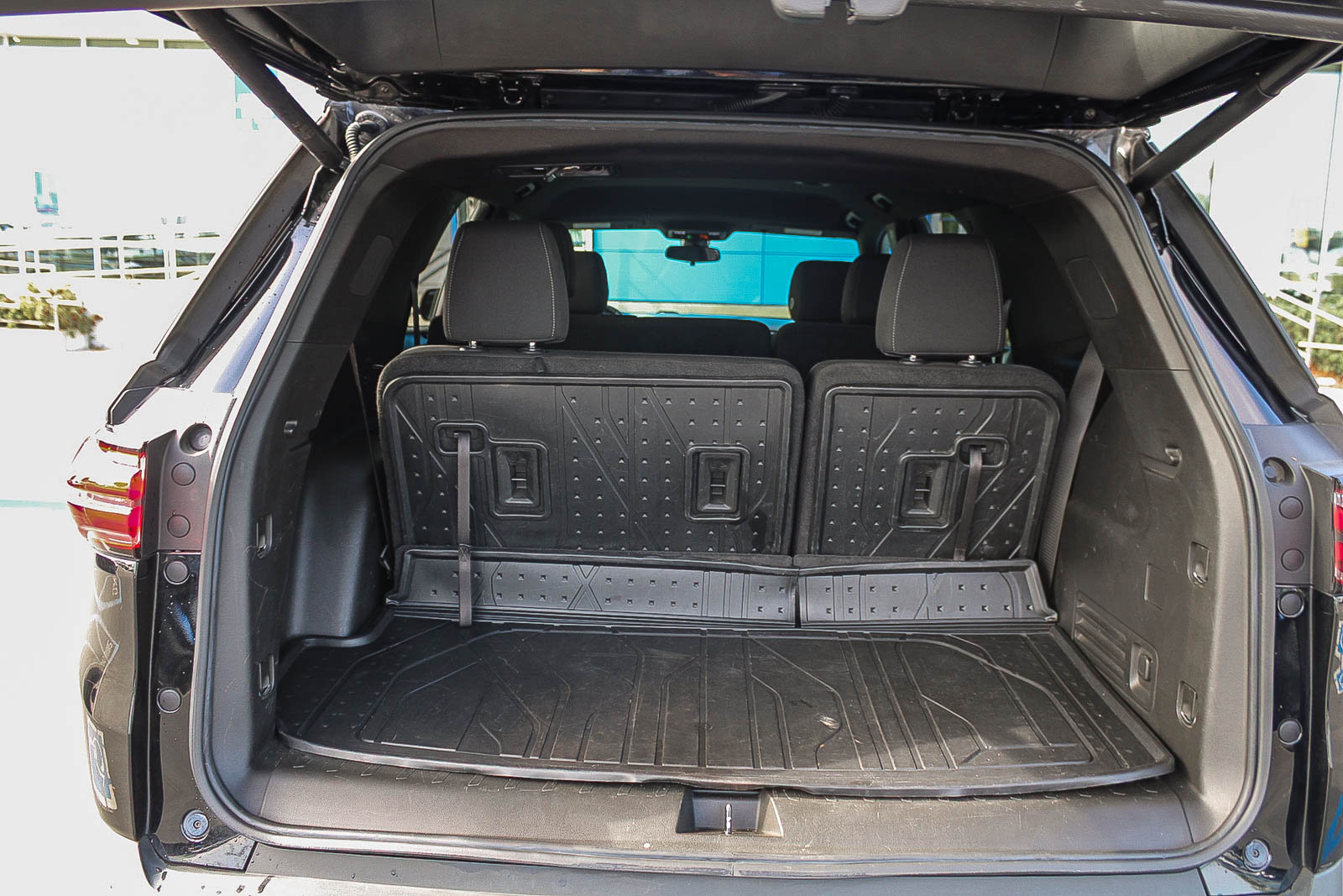 Used 2022 Chevrolet Traverse LT FWD image 27