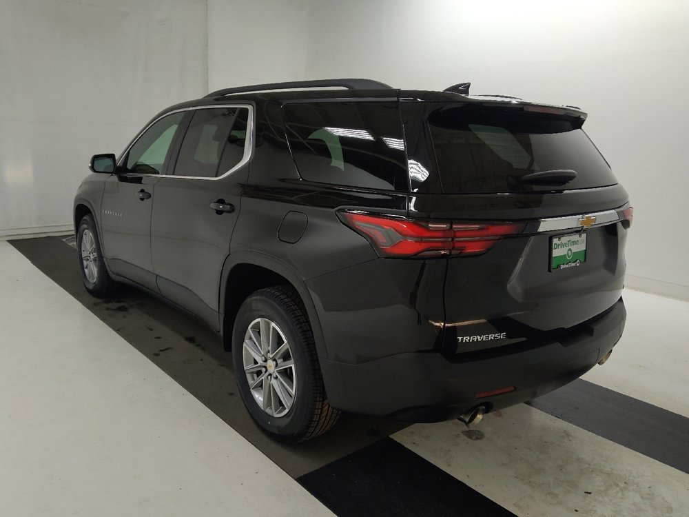 Used 2023 Chevrolet Traverse LT image 5