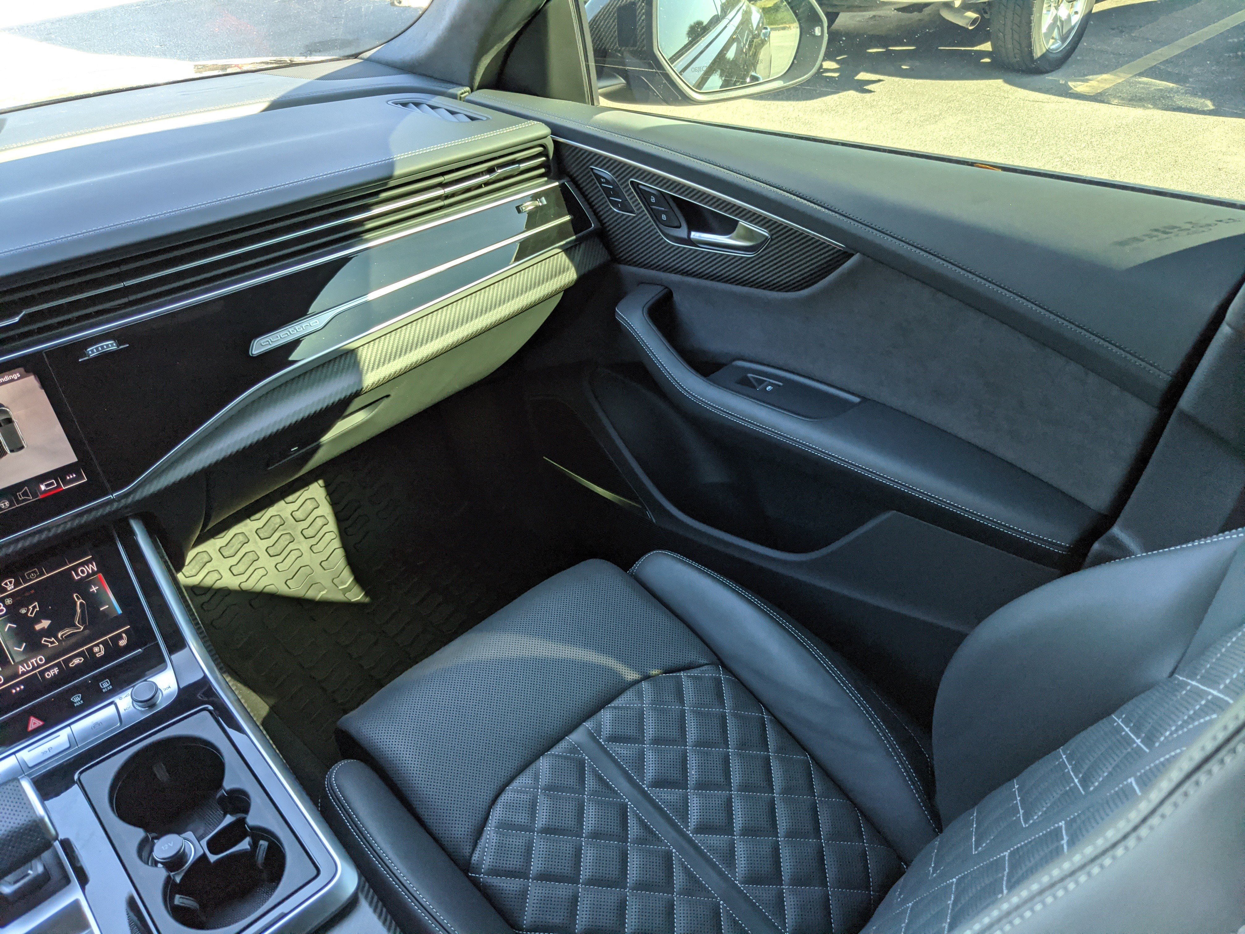 Used 2024 Audi SQ8 Prestige image 20