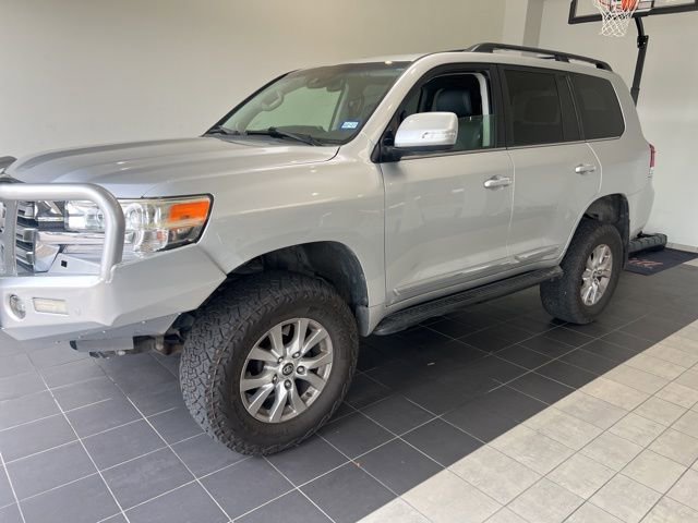 Used 2016 Toyota Land Cruiser AWD/4WD image 1