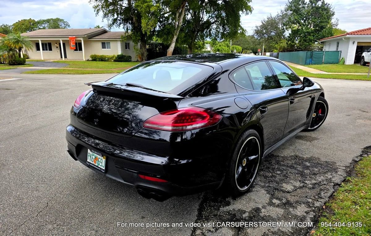Used 2016 Porsche Panamera GTS image 90