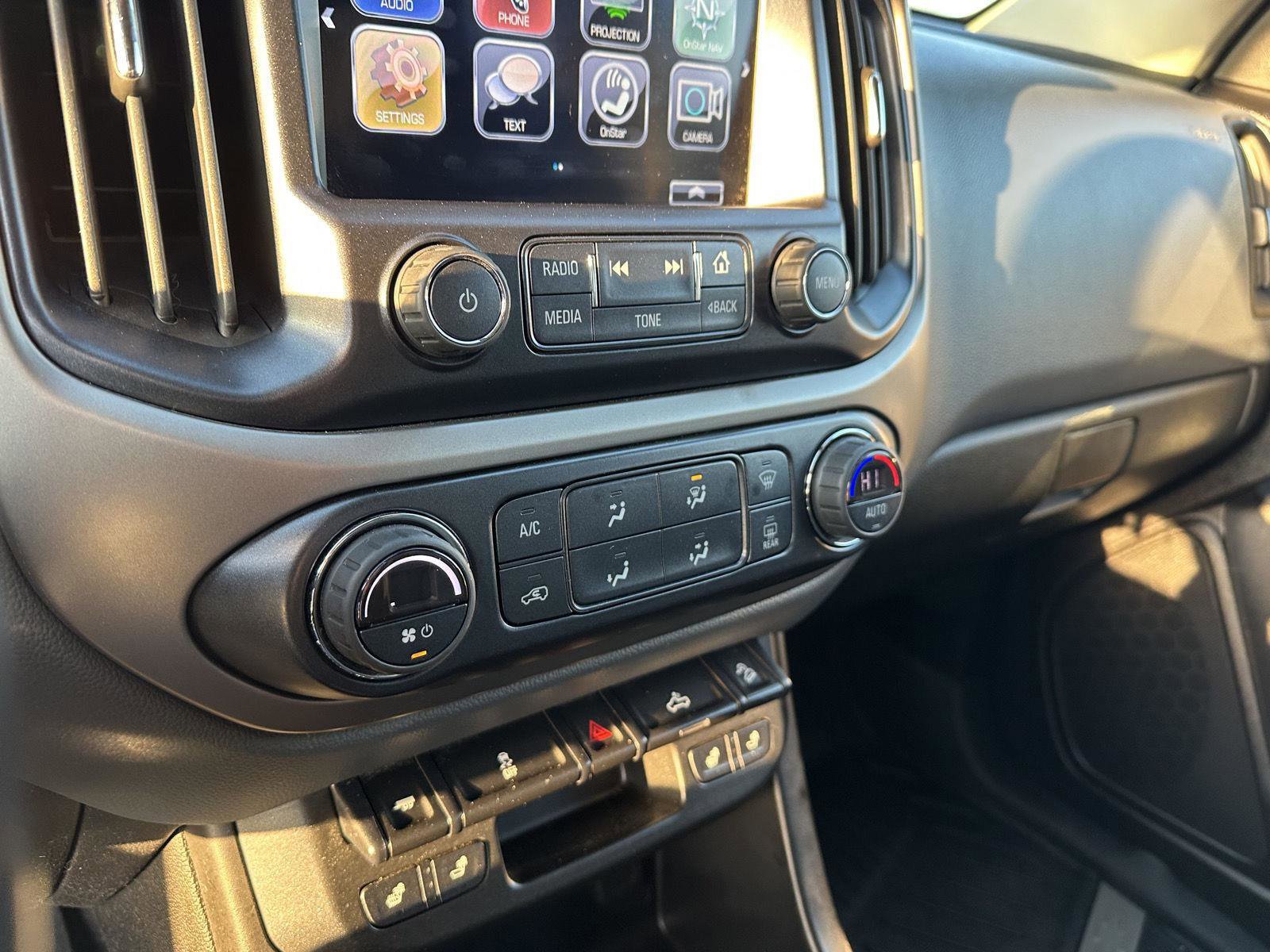 Used 2018 Chevrolet Colorado Z71 image 29