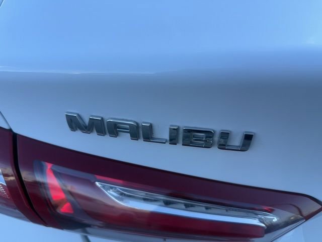 Used 2024 Chevrolet Malibu LT image 32