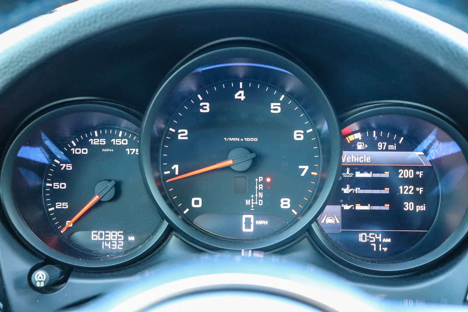 Used 2017 Porsche Macan image 23