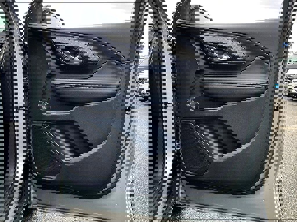 Used 2024 GMC Terrain AT4 image 11