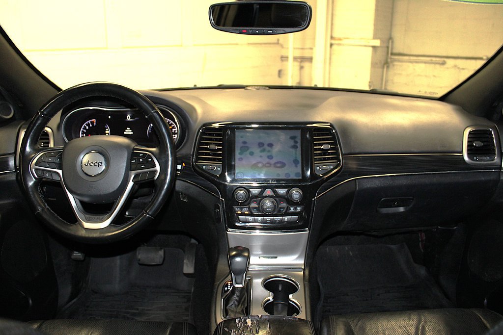 Certified 2021 Jeep Grand Cherokee Limited w/ Luxury Group II AWD/4WD image 9