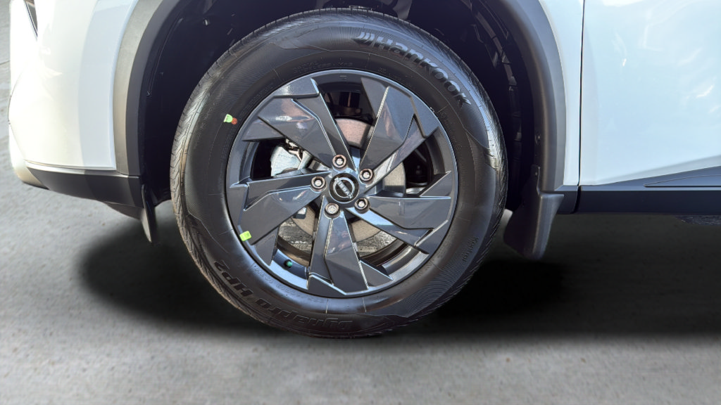 New 2026 Nissan Rogue SV AWD/4WD image 31