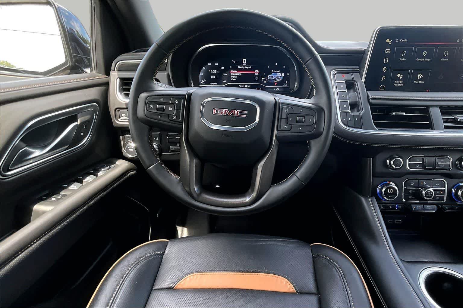 Used 2024 GMC Yukon AT4 w/ Max Trailering Package AWD/4WD image 6