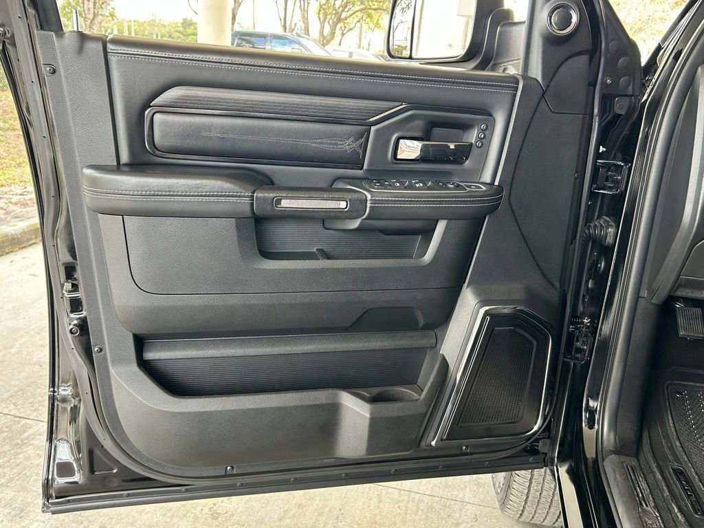 Used 2022 RAM 3500 Limited image 52