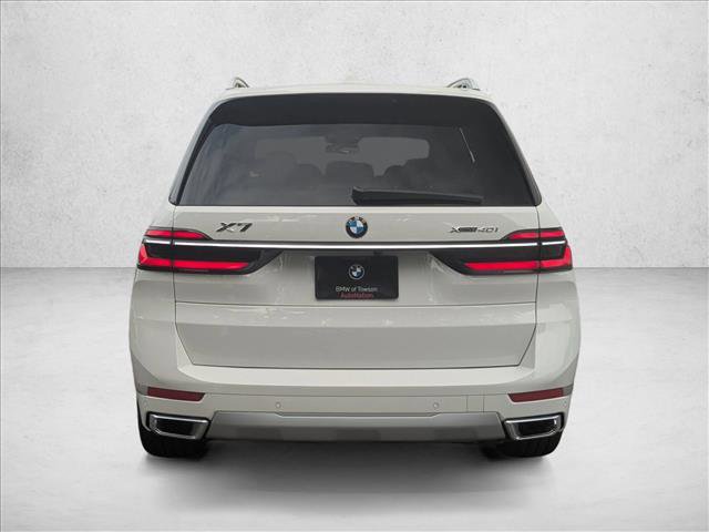 New 2026 BMW X7 xDrive40i w/ Premium Package AWD/4WD image 8