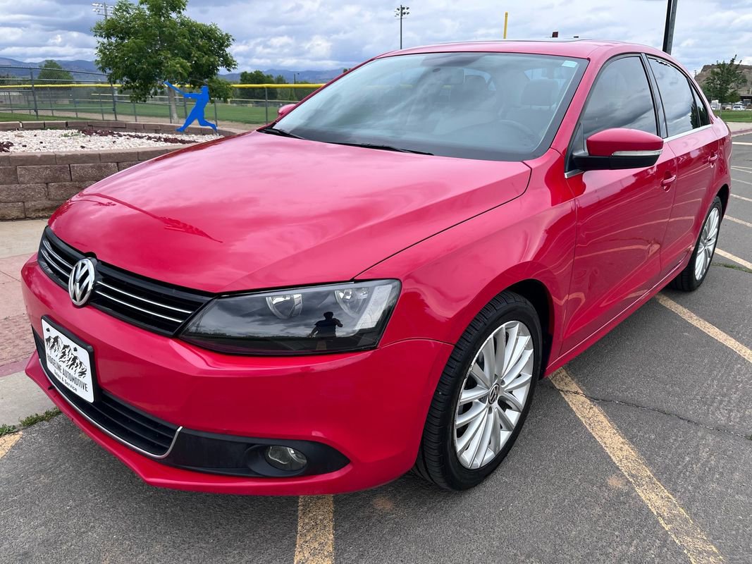 Used 2012 Volkswagen Jetta SEL
