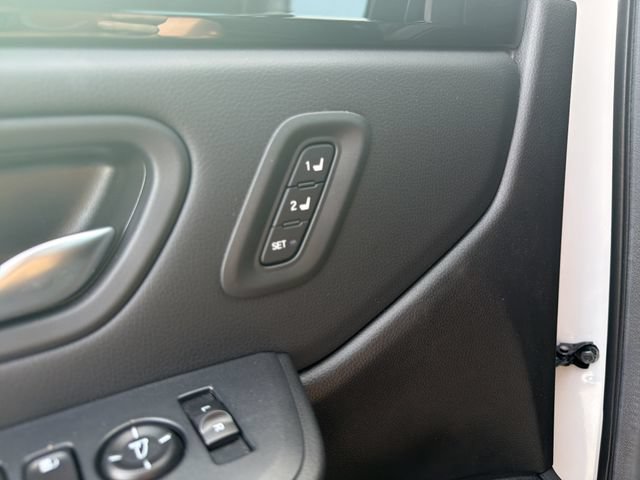 Used 2025 Honda Pilot EX-L image 42