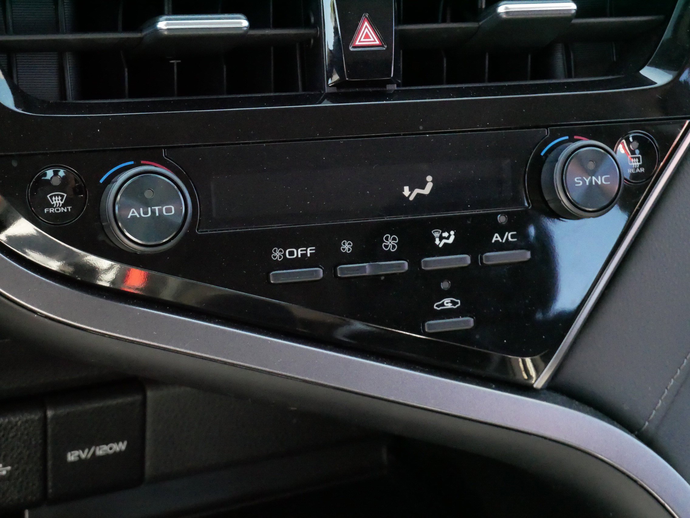 Certified 2024 Toyota Camry LE FWD image 23
