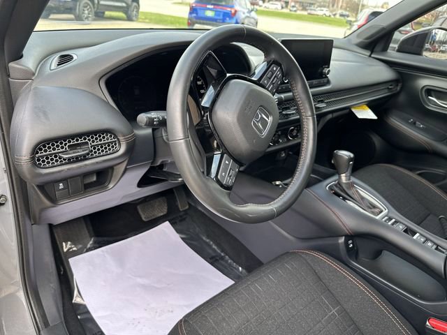 Used 2024 Honda HR-V Sport image 12