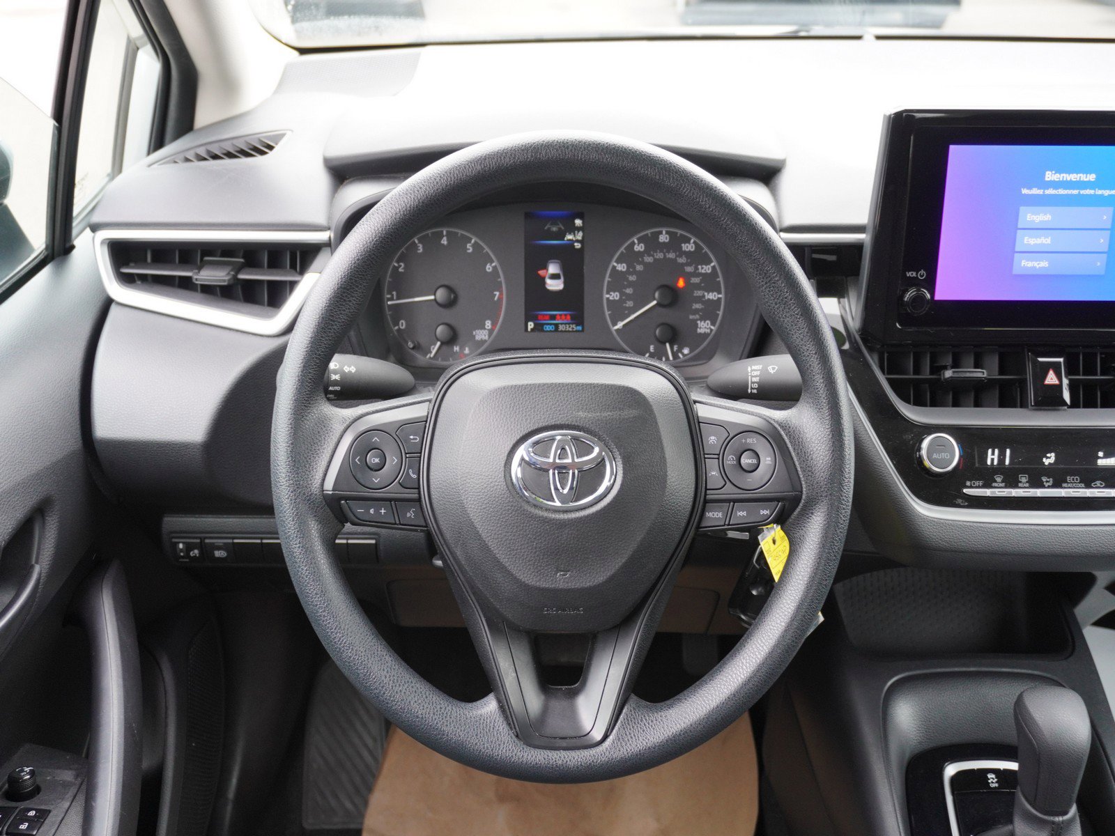 Used 2024 Toyota Corolla LE image 13