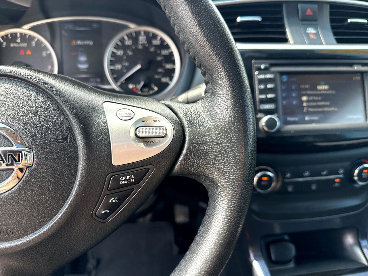 Used 2017 Nissan Sentra SR Turbo w/ SR Turbo Premium Package image 18