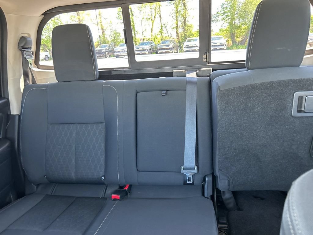 Used 2018 Nissan Titan SV w/ SV Convenience Package AWD/4WD image 33