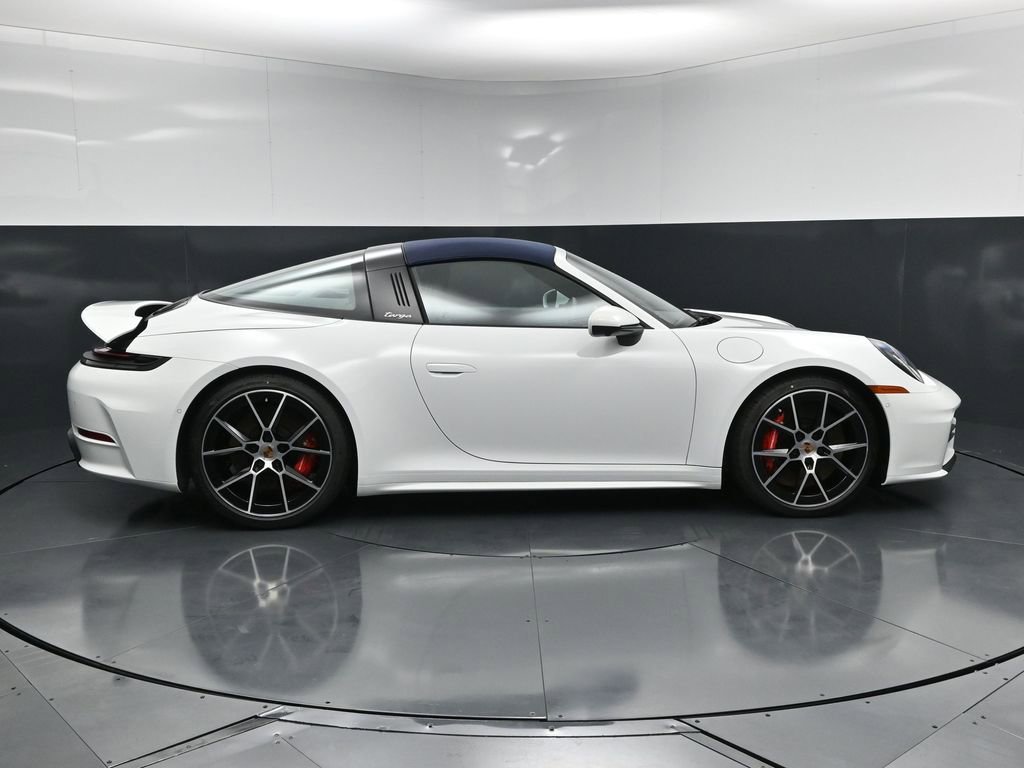 Certified 2026 Porsche 911 Targa 4S AWD/4WD image 10