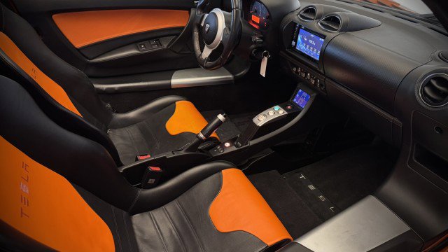 Used 2010 Tesla Roadster Sport image 12