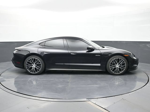 Certified 2025 Porsche Taycan AWD/4WD image 24