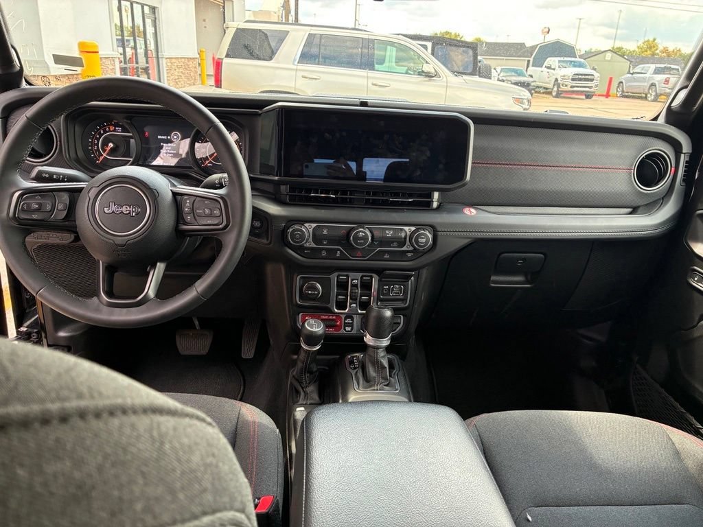 Used 2026 Jeep Gladiator Rubicon AWD/4WD image 8