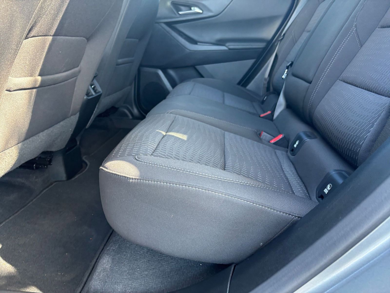 Used 2025 Chevrolet Equinox LT image 25