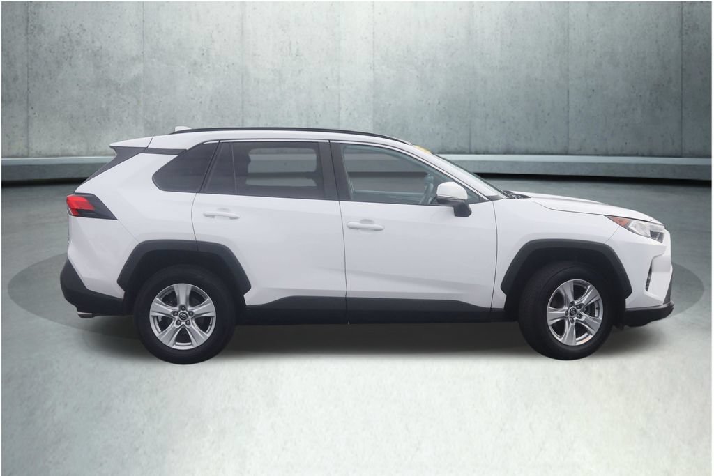 Certified 2020 Toyota RAV4 XLE w/ Convenience Package AWD/4WD image 21