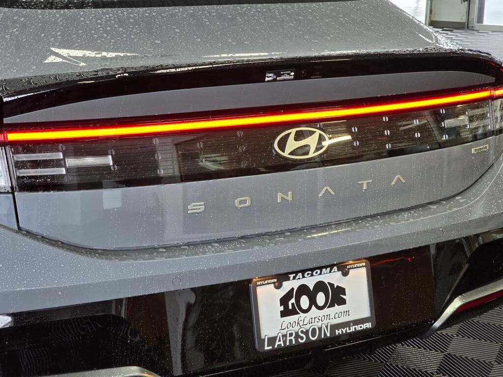 New 2026 Hyundai Sonata Limited image 13