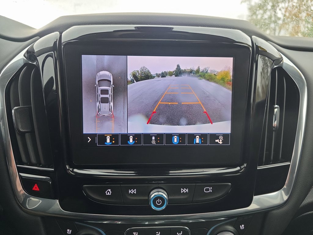 Used 2021 Chevrolet Traverse Premier w/ Redline Edition image 25