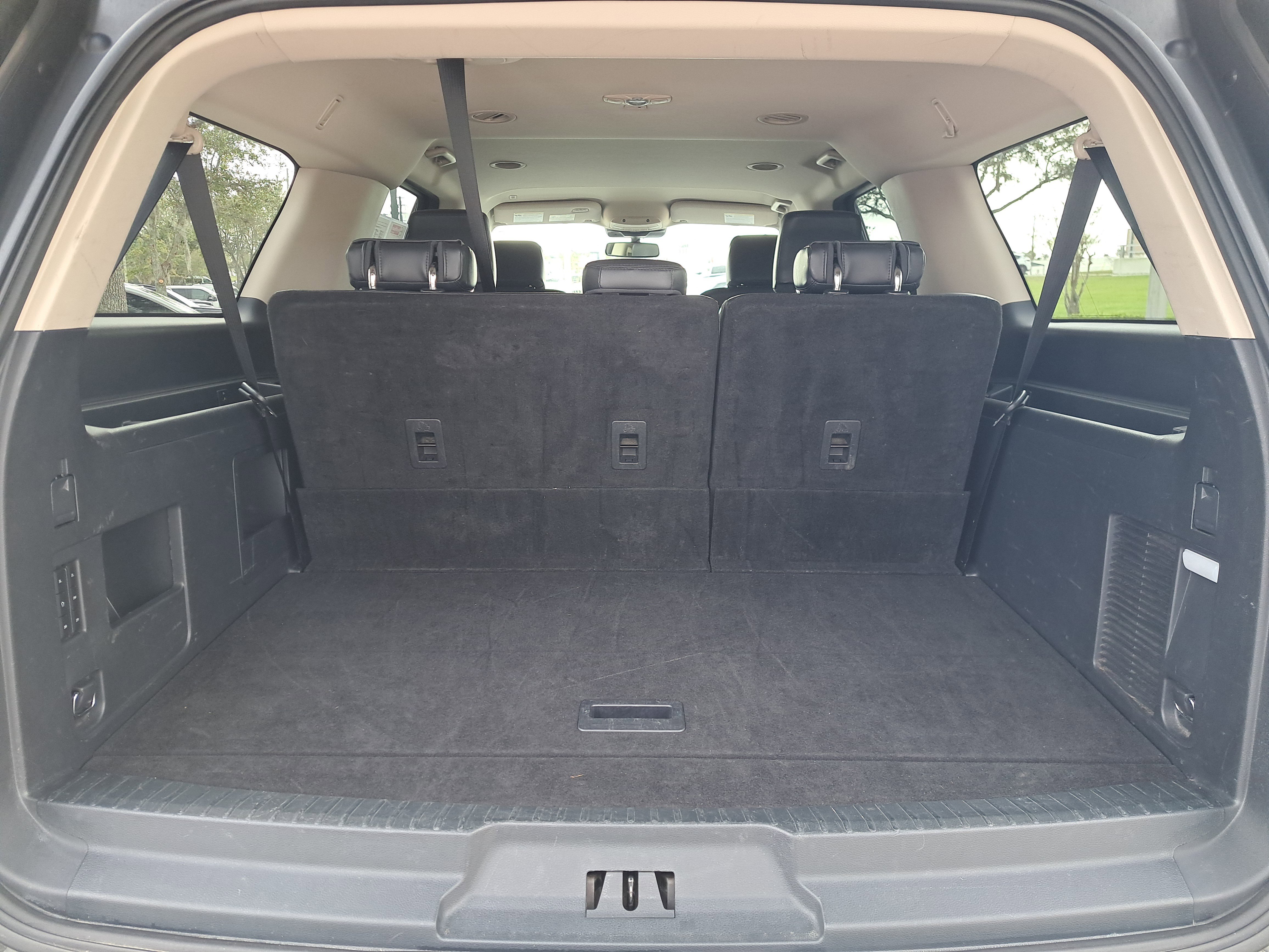 Used 2024 Ford Expedition Max XLT AWD/4WD image 11