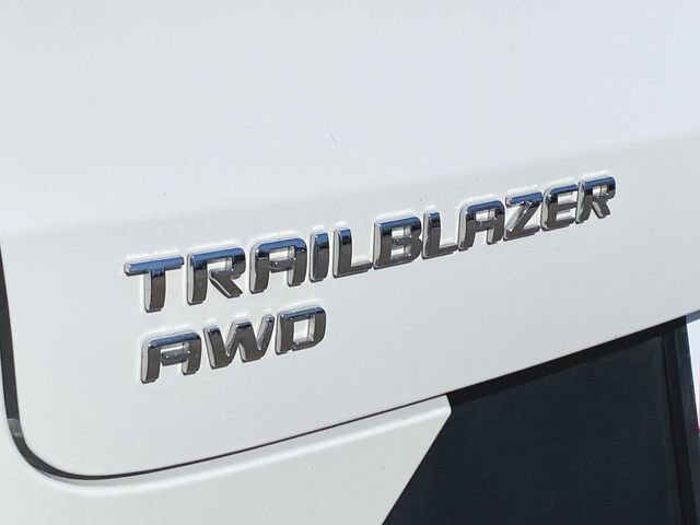 Used 2024 Chevrolet TrailBlazer LT w/ LT Cold Weather Package image 29