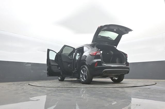 Used 2023 Ford Escape ST-Line AWD/4WD image 38