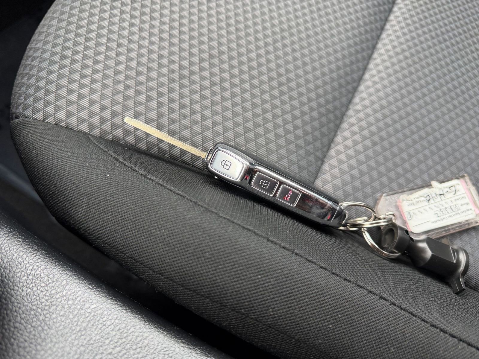 Used 2025 Kia Soul LX w/ LX Technology Package image 21