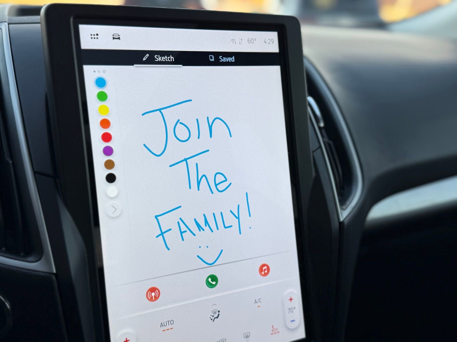 Used 2024 Ford Edge SEL w/ Convenience Package image 29