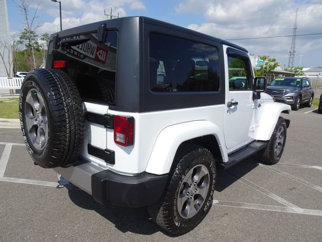 Used 2018 Jeep Wrangler Sahara image 4