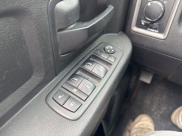 Used 2018 RAM 2500 Tradesman w/ Chrome Appearance Group image 20