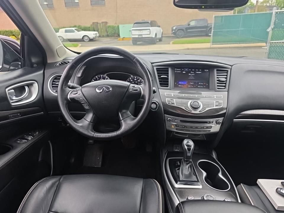 Used 2019 INFINITI QX60 Luxe w/ Essential Package AWD/4WD image 3
