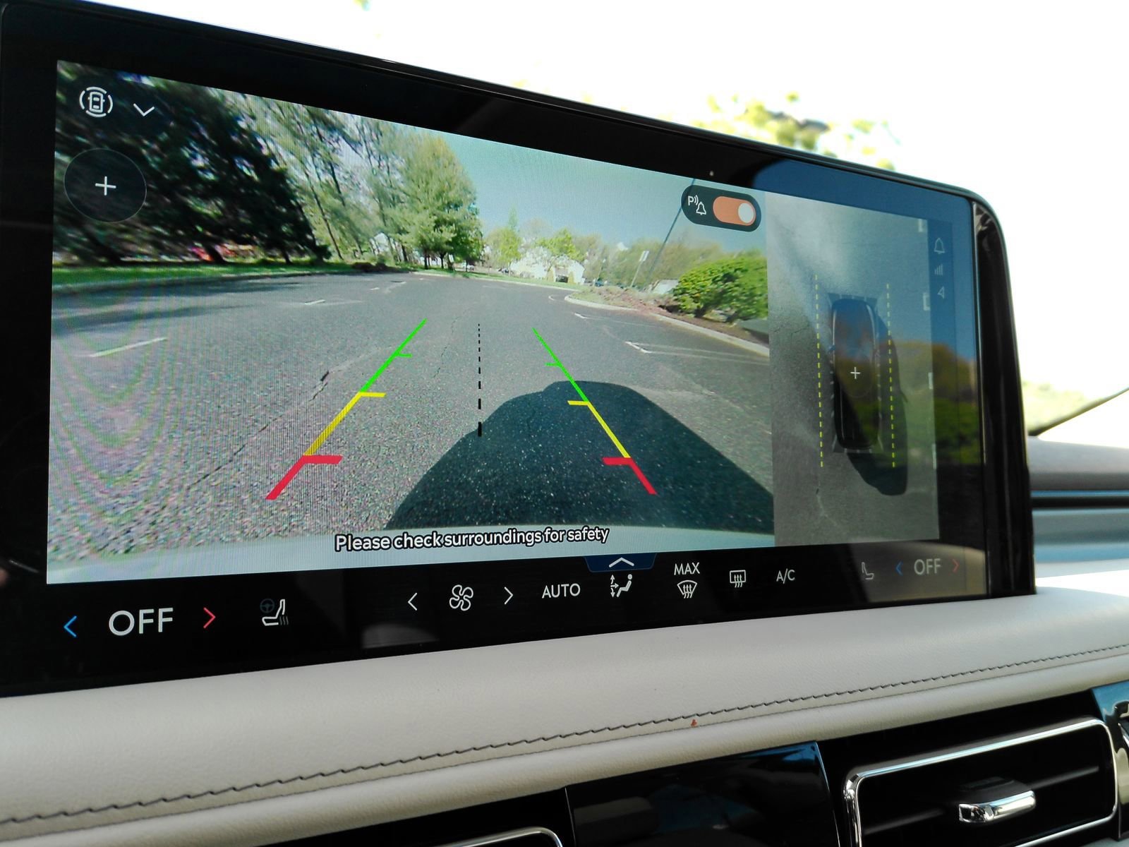 Used 2025 Lincoln Aviator AWD w/ Equipment Group 101A image 30