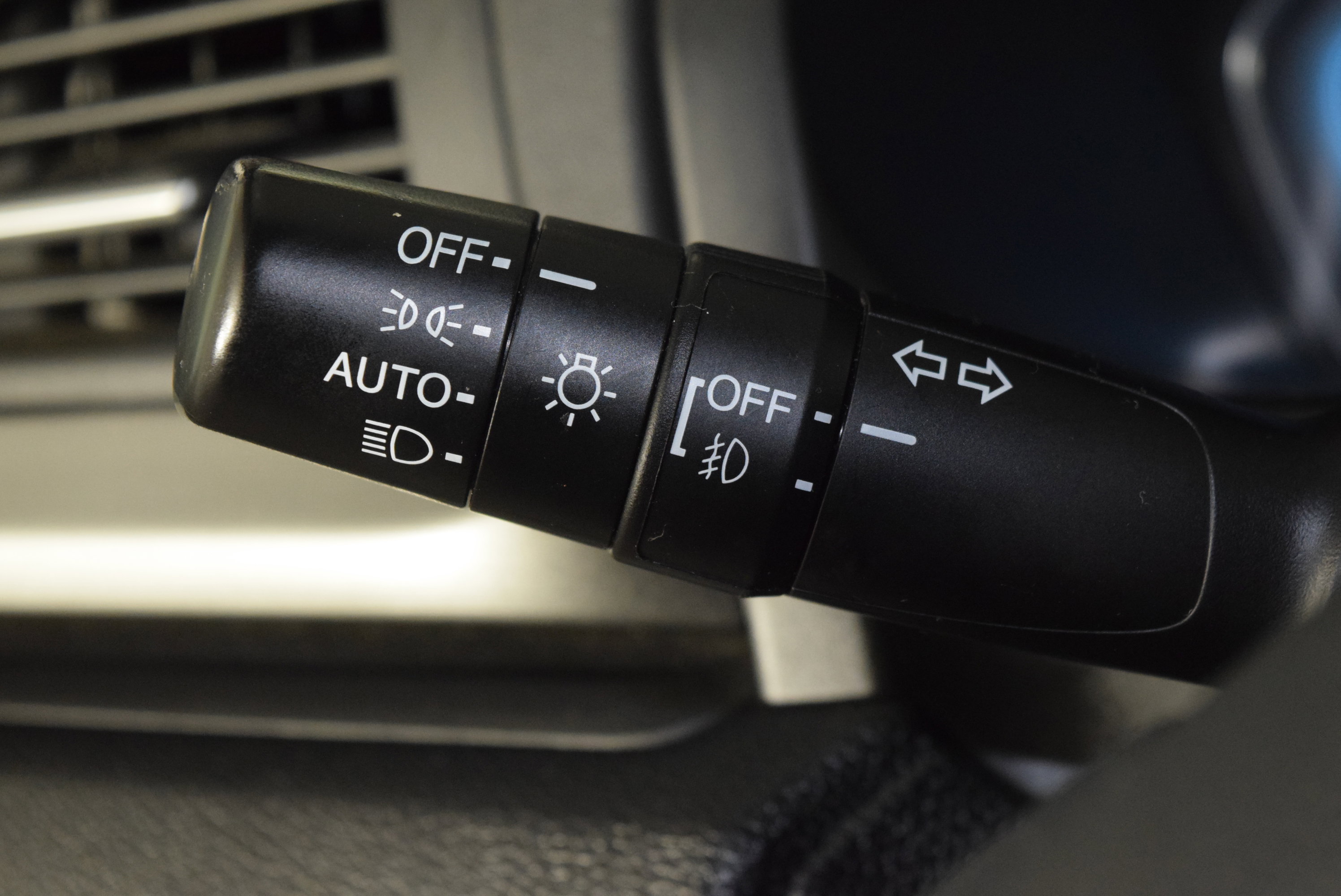 Used 2023 Honda Odyssey EX-L image 22