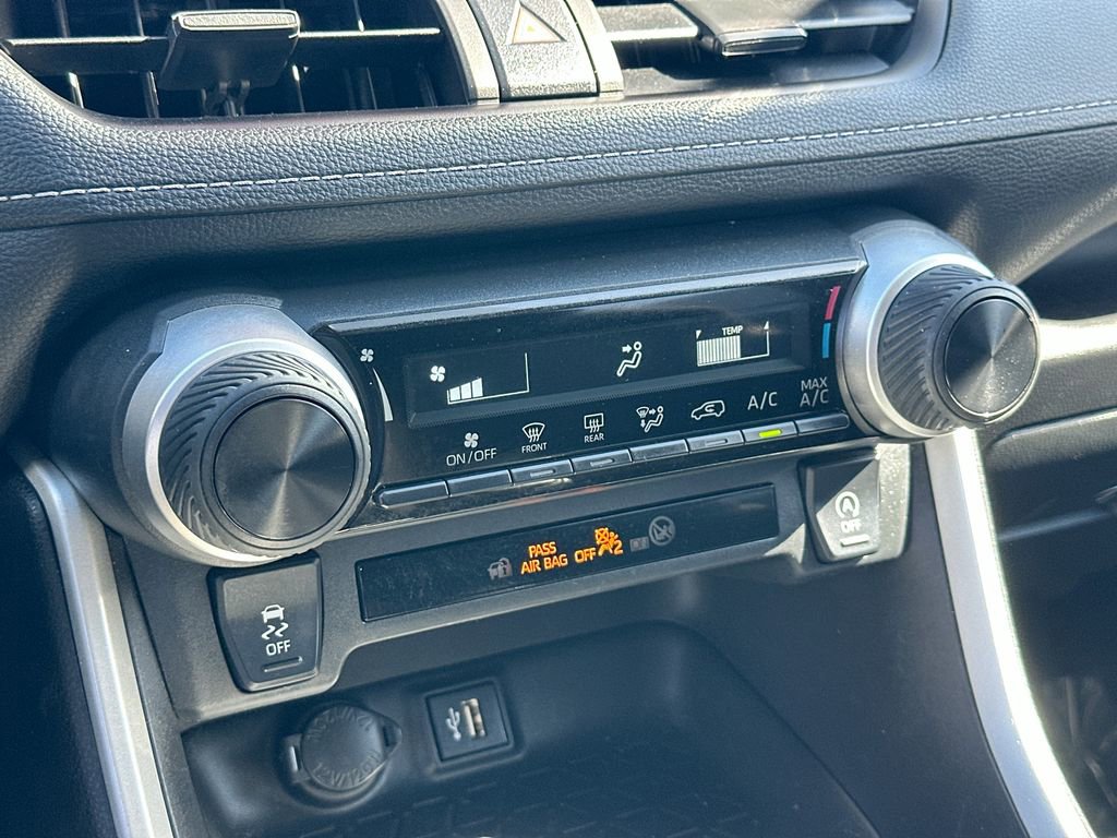 Used 2024 Toyota RAV4 LE image 16