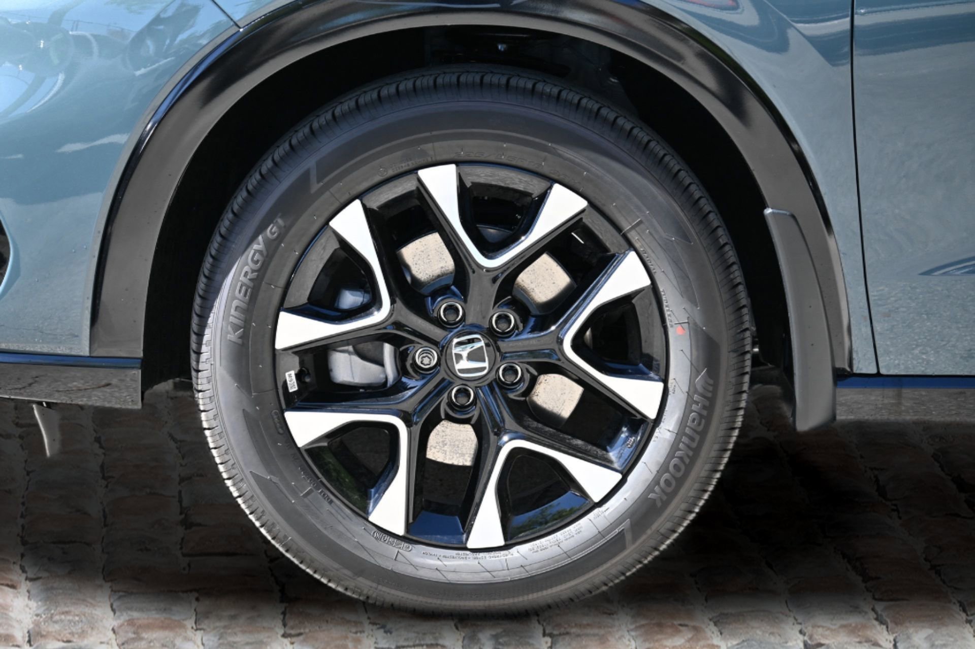 New 2026 Honda HR-V EX-L image 33