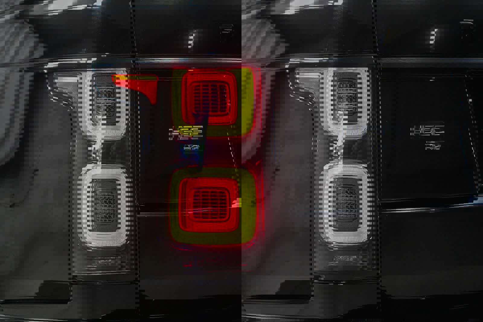 Used 2022 Land Rover Range Rover Westminster Edition image 9