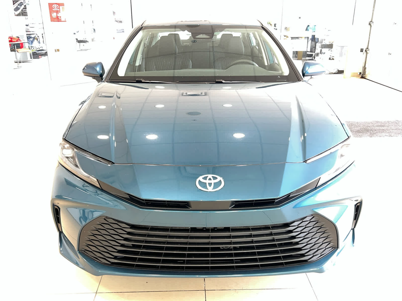 New 2026 Toyota Camry LE w/ Convenience Package image 3