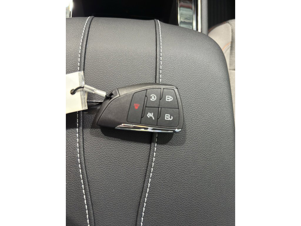 New 2026 Chevrolet Traverse LT w/ LPO, Floor Liner Package image 28