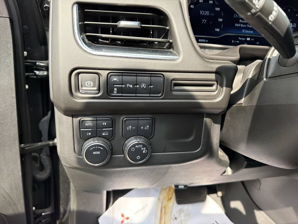 Used 2024 Chevrolet Tahoe LT AWD/4WD image 17