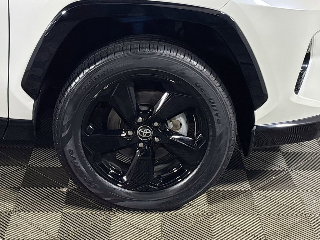 Used 2021 Toyota RAV4 XSE image 24